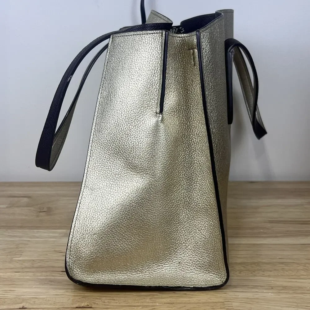 Coach Charlie Carryall Gold Metallic Leather Shoulder Bag 31037 - Picture 4 of 14